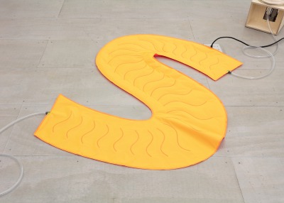s s